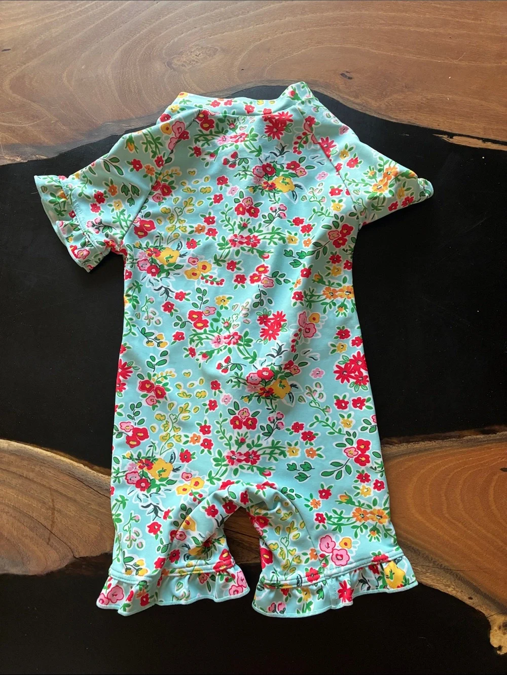 Adorable floral swimsuit for baby 0-6 months